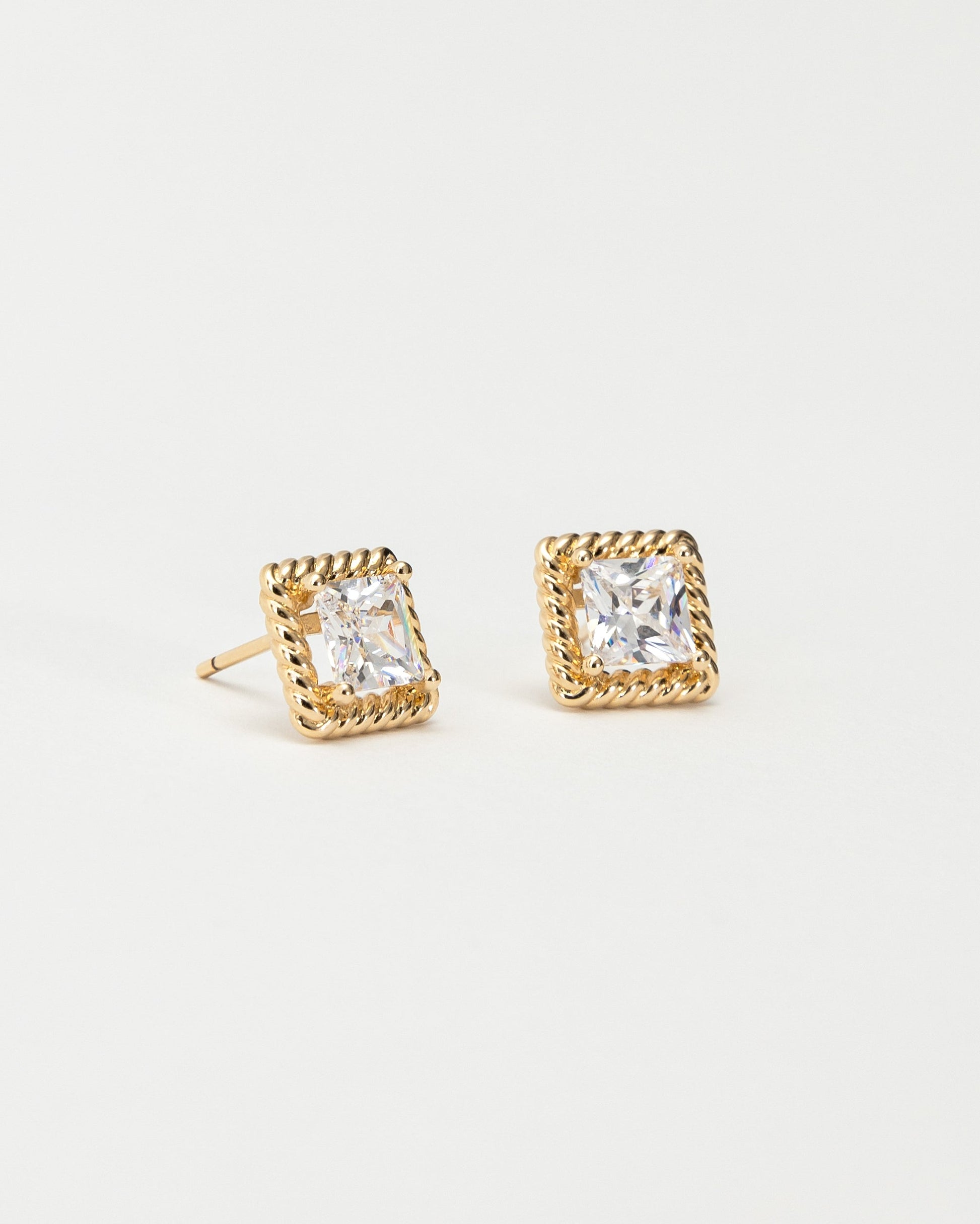 Rope Edge Studs