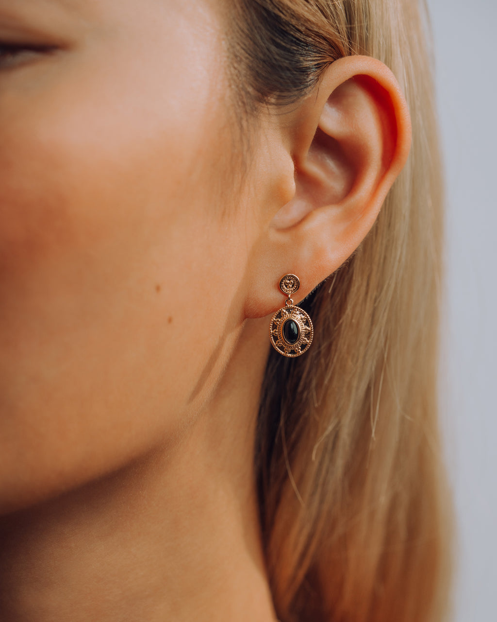 Midnight Grace Earrings